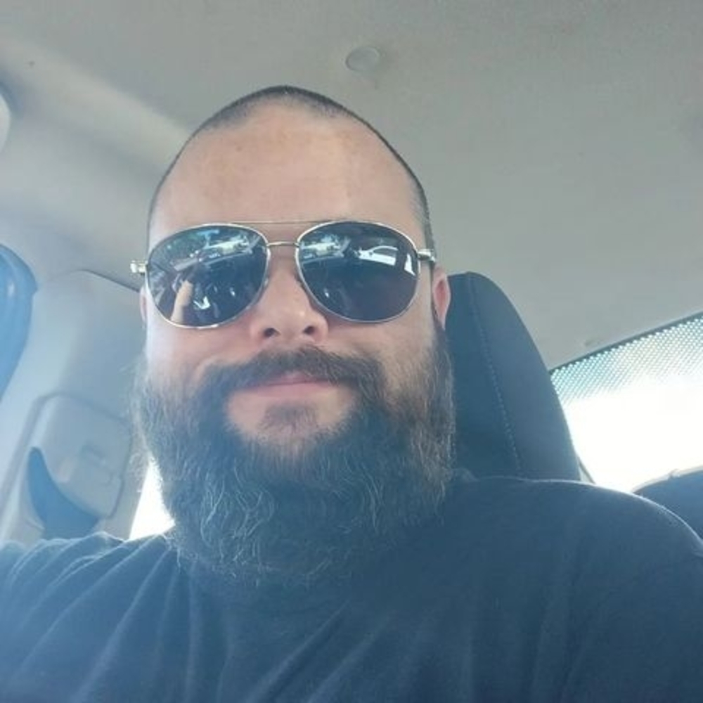 Meet your Posher, Jason
